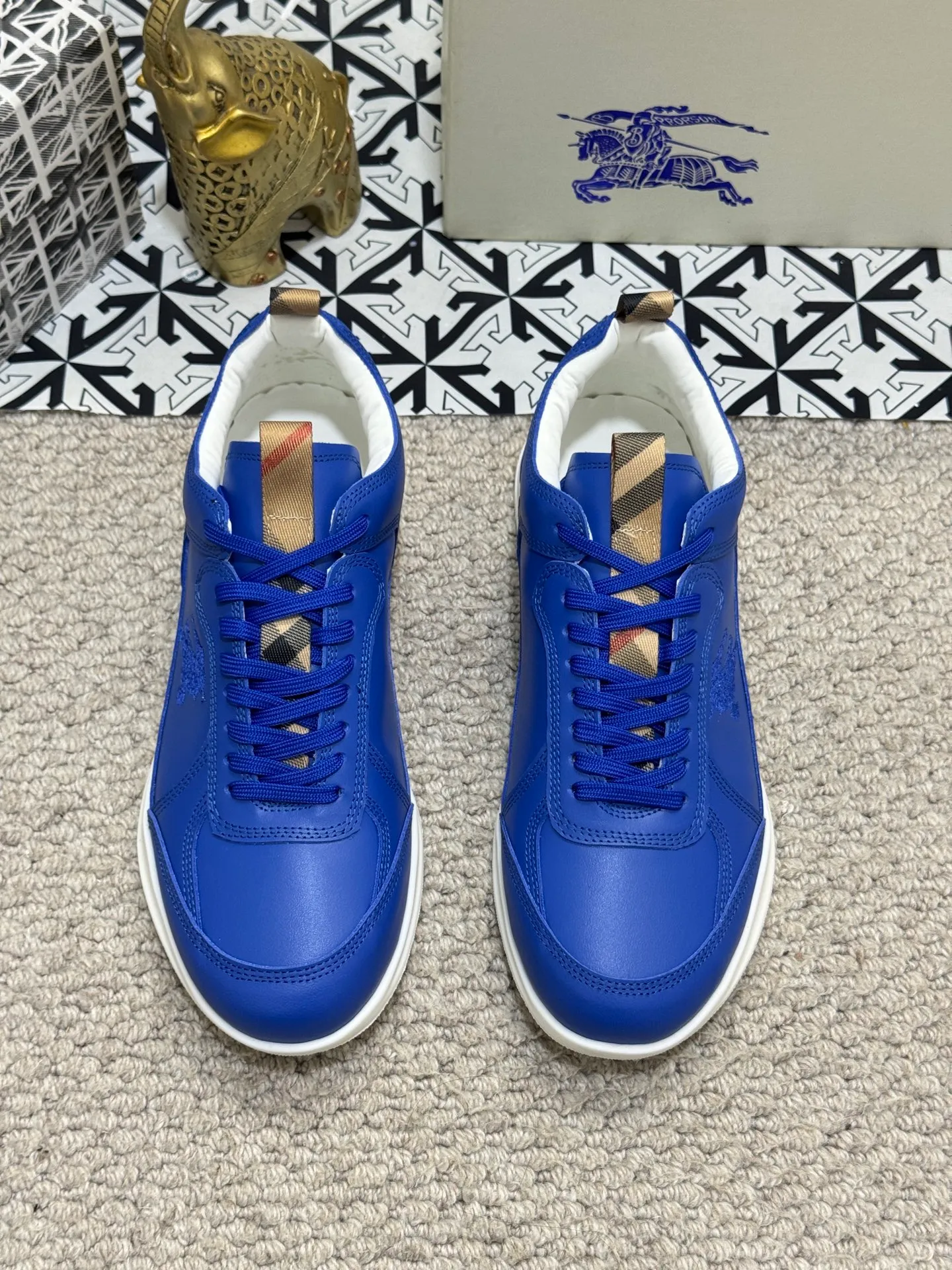 Men's shoes 💰420 [New style] 🐝🐝 [BURBERRY] Burberry - high-end quality original order 🔍🔍🔍 Upper: imported 🔝 calfskin, brand knitted pattern, tongue brand cloth label, lining: sheepskin lining, - outsole: rubber; two-color molded outsole, ultra-high quality control·fine workmanship: highlighted (high-end·luxury·grade) Size :38-44 (45 customized
